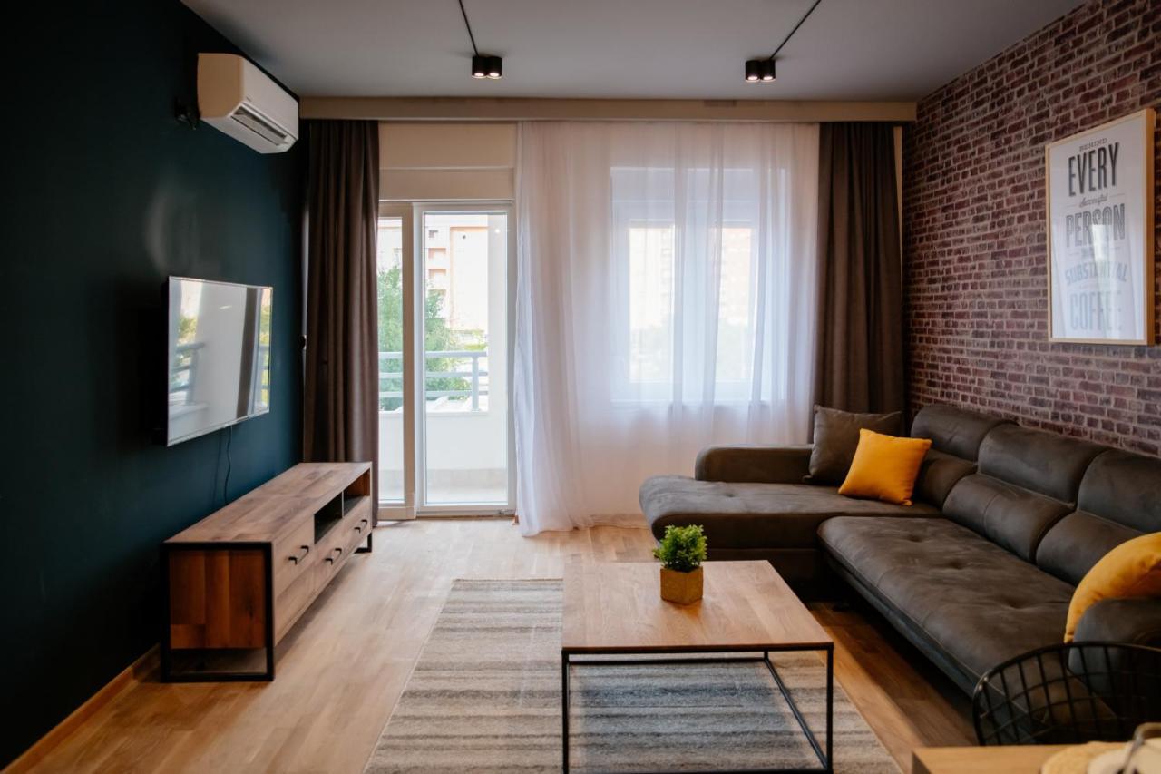 Comfortable Apartment At City Quart Podgorica Exterior photo
