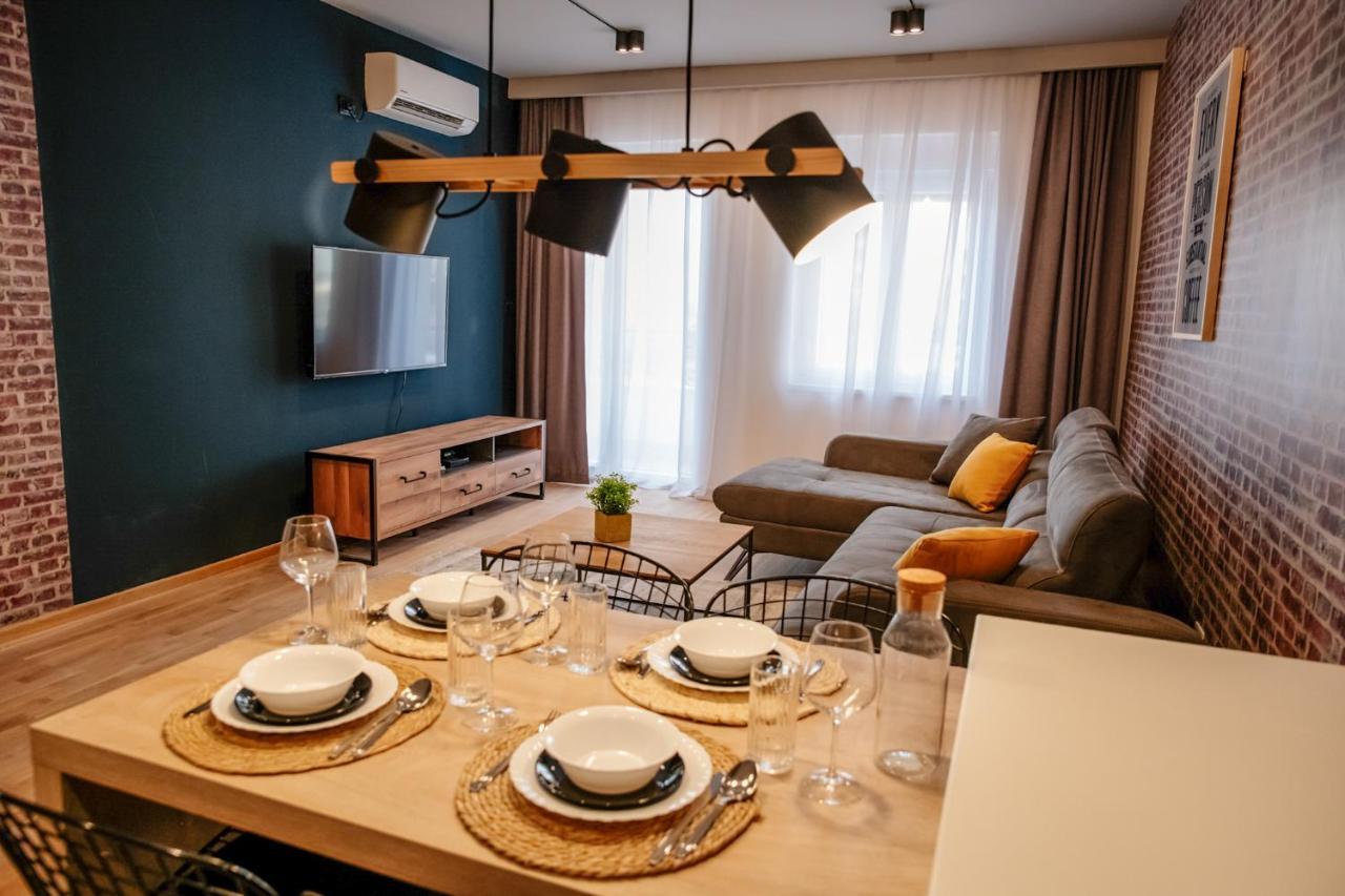 Comfortable Apartment At City Quart Podgorica Exterior photo